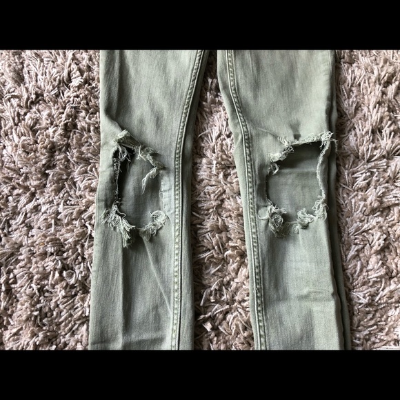 Free People Distressed Jeans - Picture 3 of 5